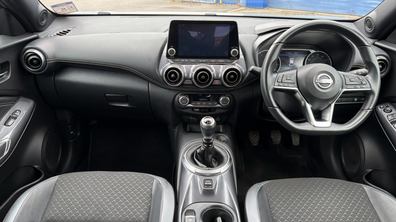 Nissan Juke 1.0 DiG-T 114 N-Connecta 5dr Petrol Hatchback